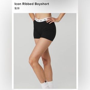 Alo Yoga Boyshort Brand New